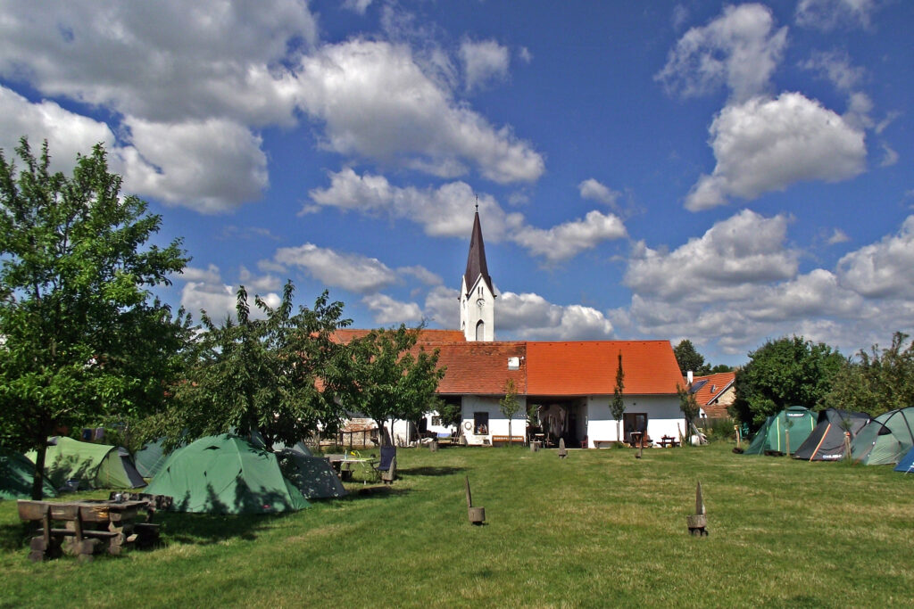 jáňův dvůr kemp